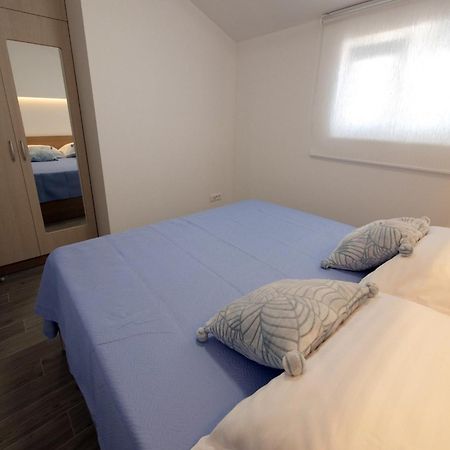 Apartments Maza ザダル エクステリア 写真