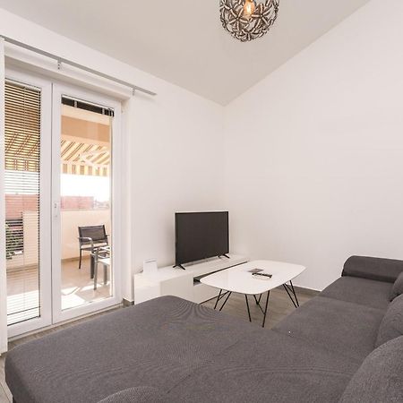 Apartments Maza ザダル エクステリア 写真