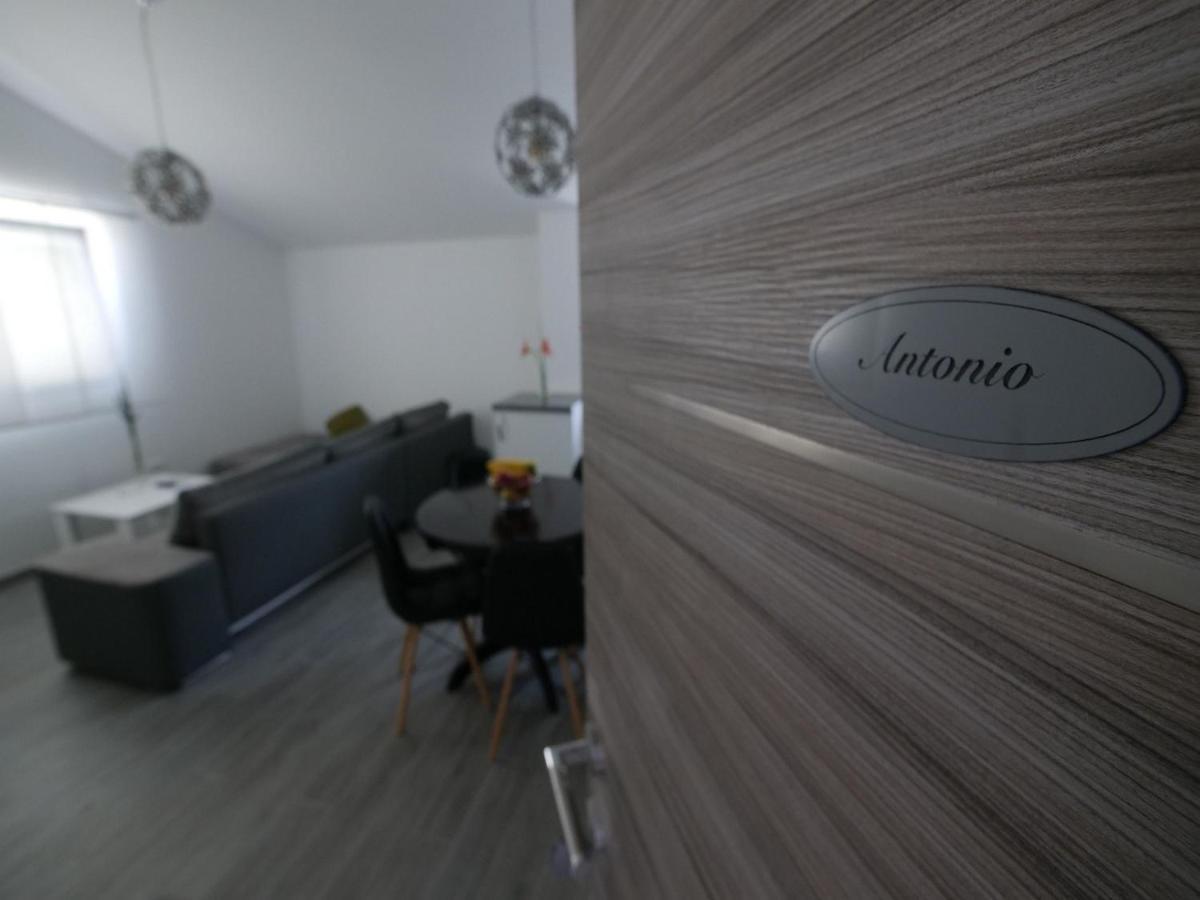 Apartments Maza ザダル エクステリア 写真